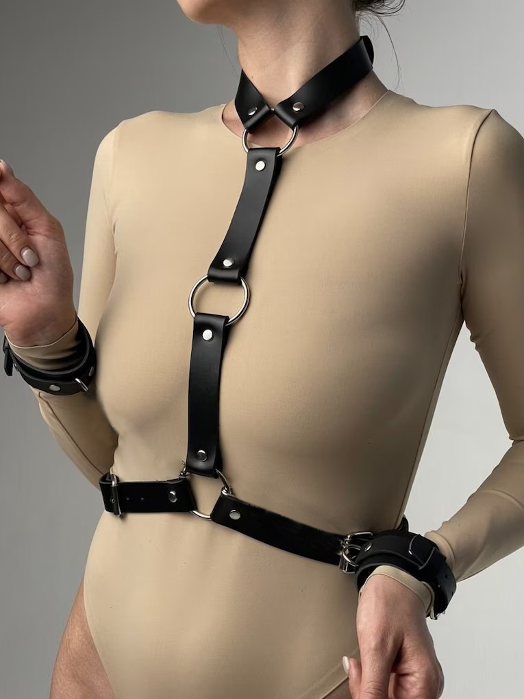 Garter Belt Set - Sabuk Harness Kulit Seksi Wanita dengan
